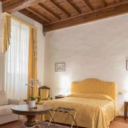 Numa Palazzo Haggis Aparthotel